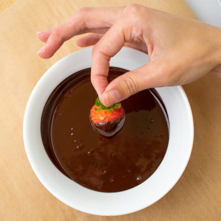Vegan Chocolate Covered Strawberries Vegan Dessert Ideas